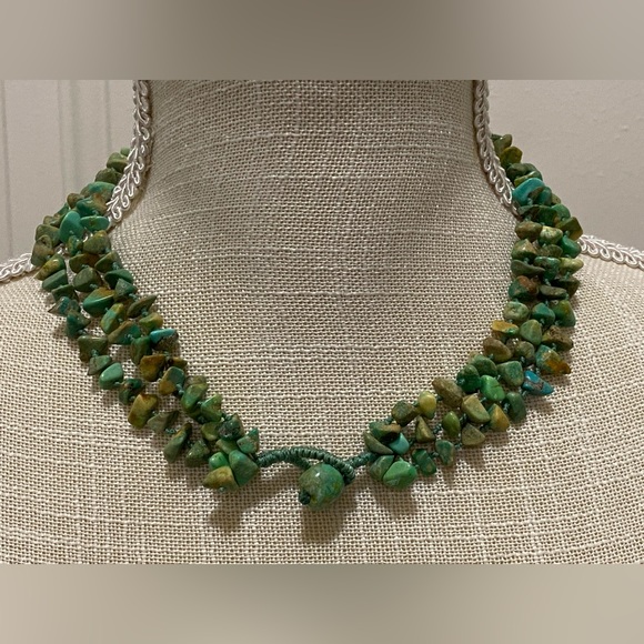 3 Strand Arizona Turquoise Necklace - Picture 2 of 4